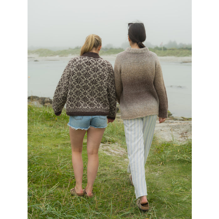 CARLY genser i Fluff – bilde 2