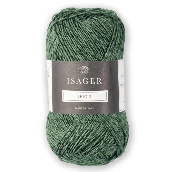 Isager Trio 2 Thyme - helt garnnøste