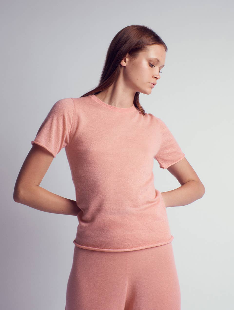 Belinda Strikket T-Shirt i Kasjmir fra Leap Concept
