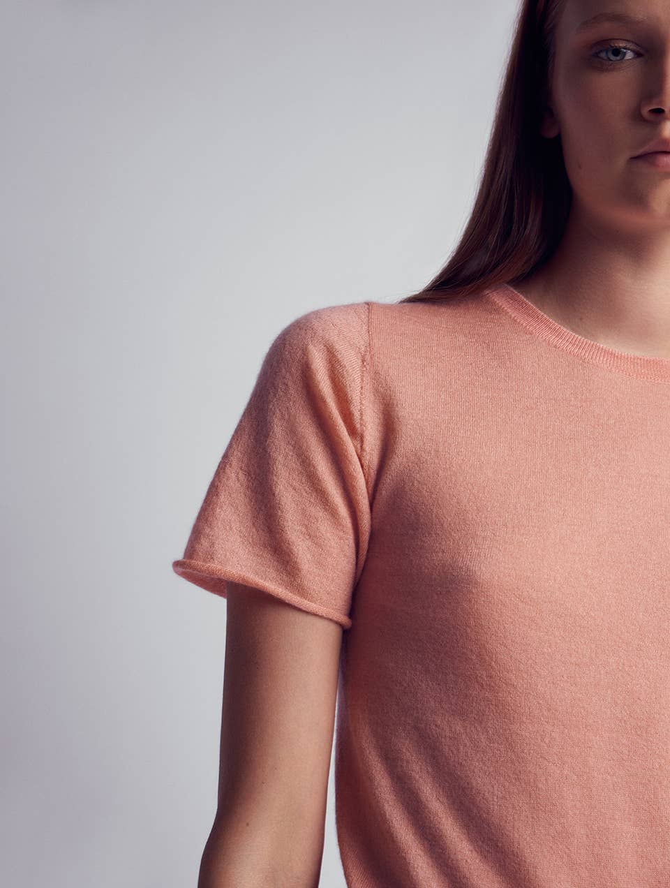 Belinda Strikket T-Shirt i Kasjmir fra Leap Concept