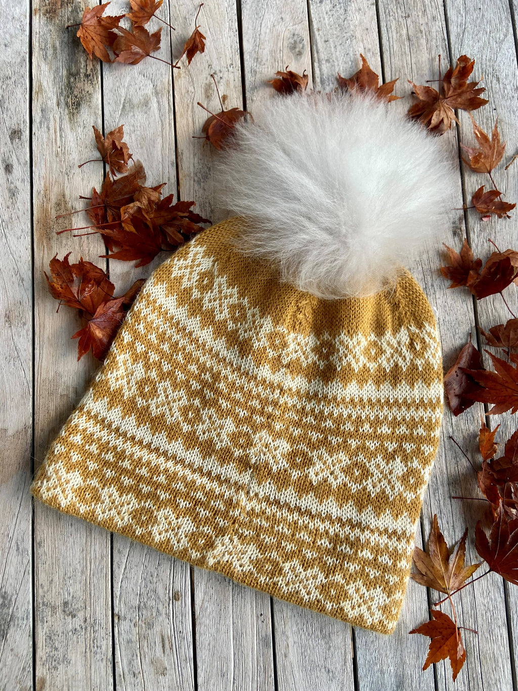 Alpakka Fair Isle Lue med Pom Pom