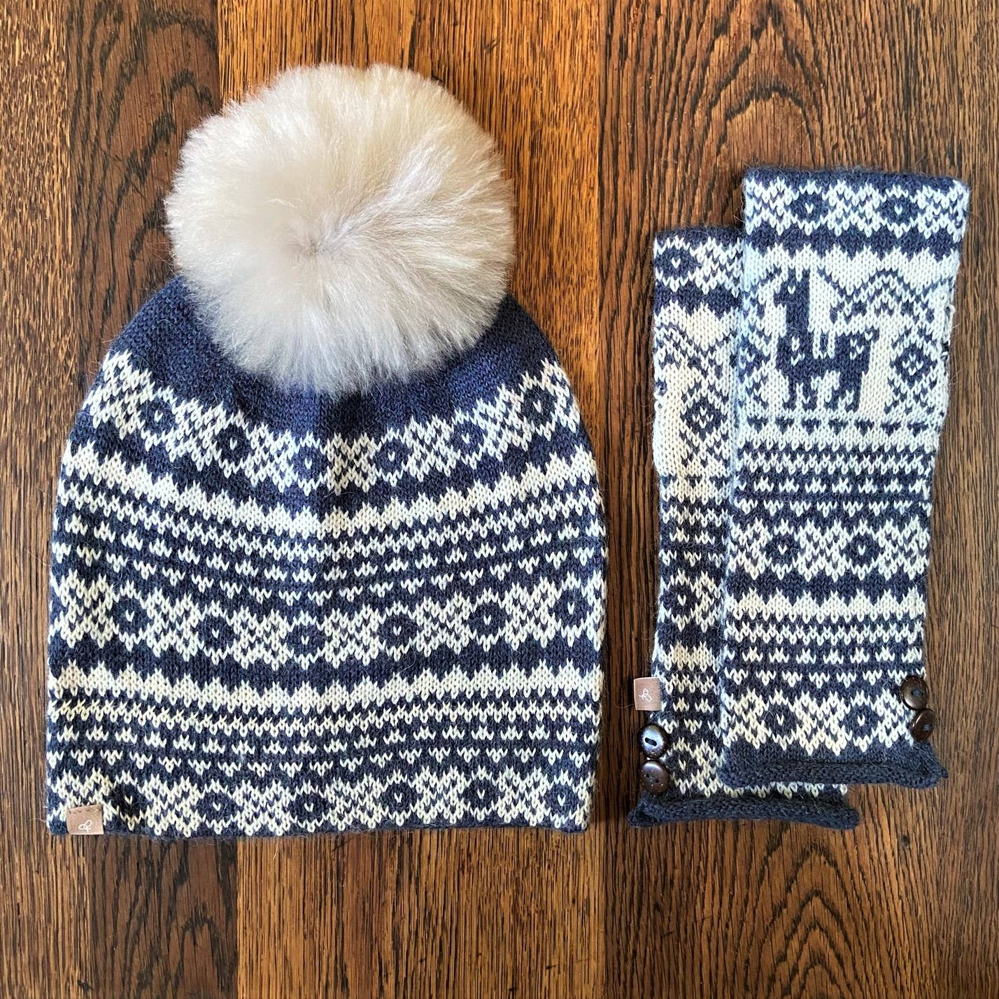 Alpakka Fair Isle Lue med Pom Pom