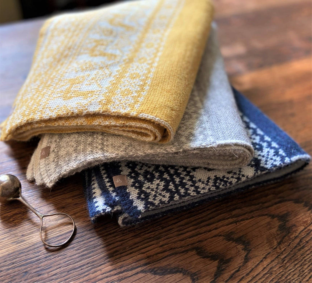 Alpakka Babyteppe med Fair Isle Mønster