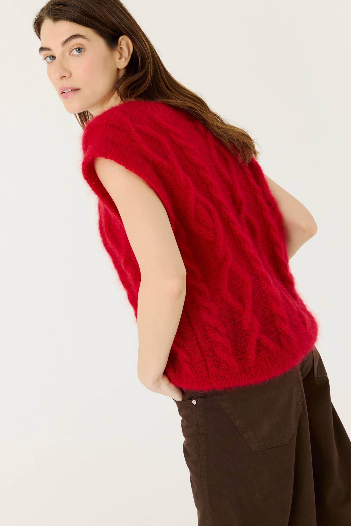 Laimė Vest – Silke & Mohair, Poppy Red – Håndlaget