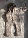 Snuggle dress – strikkeoppskrift fra Nysta
