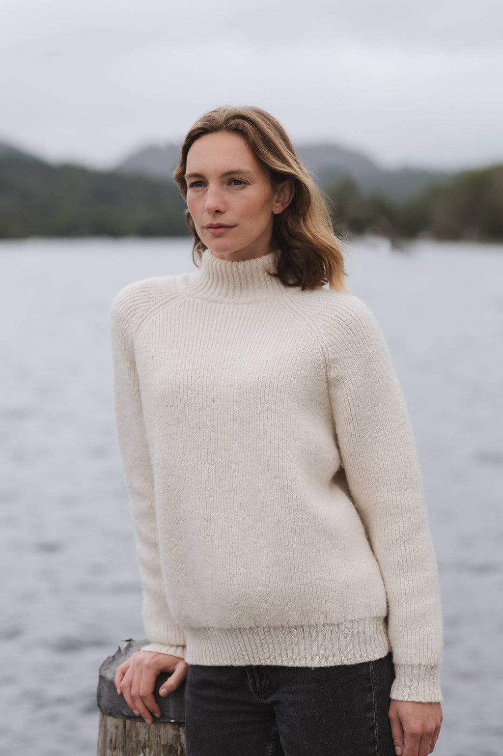 Olann Raglangenser i Britisk Ull fra OUBAS – farge Ecru