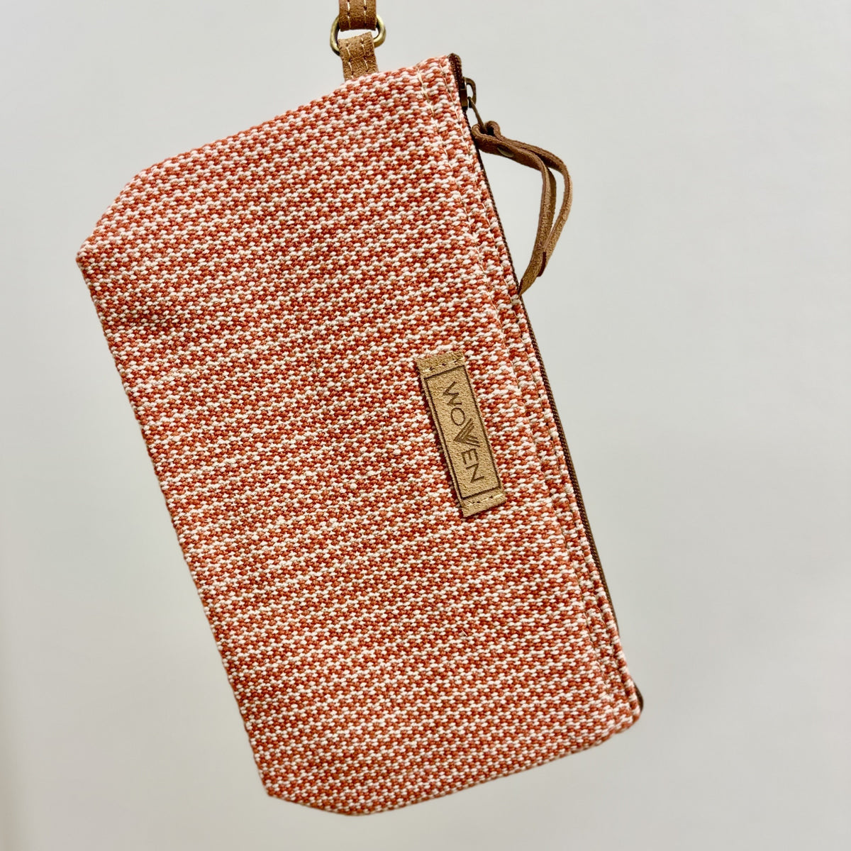 Woven Clutch – håndvevd veskemappe – Orange stripevev